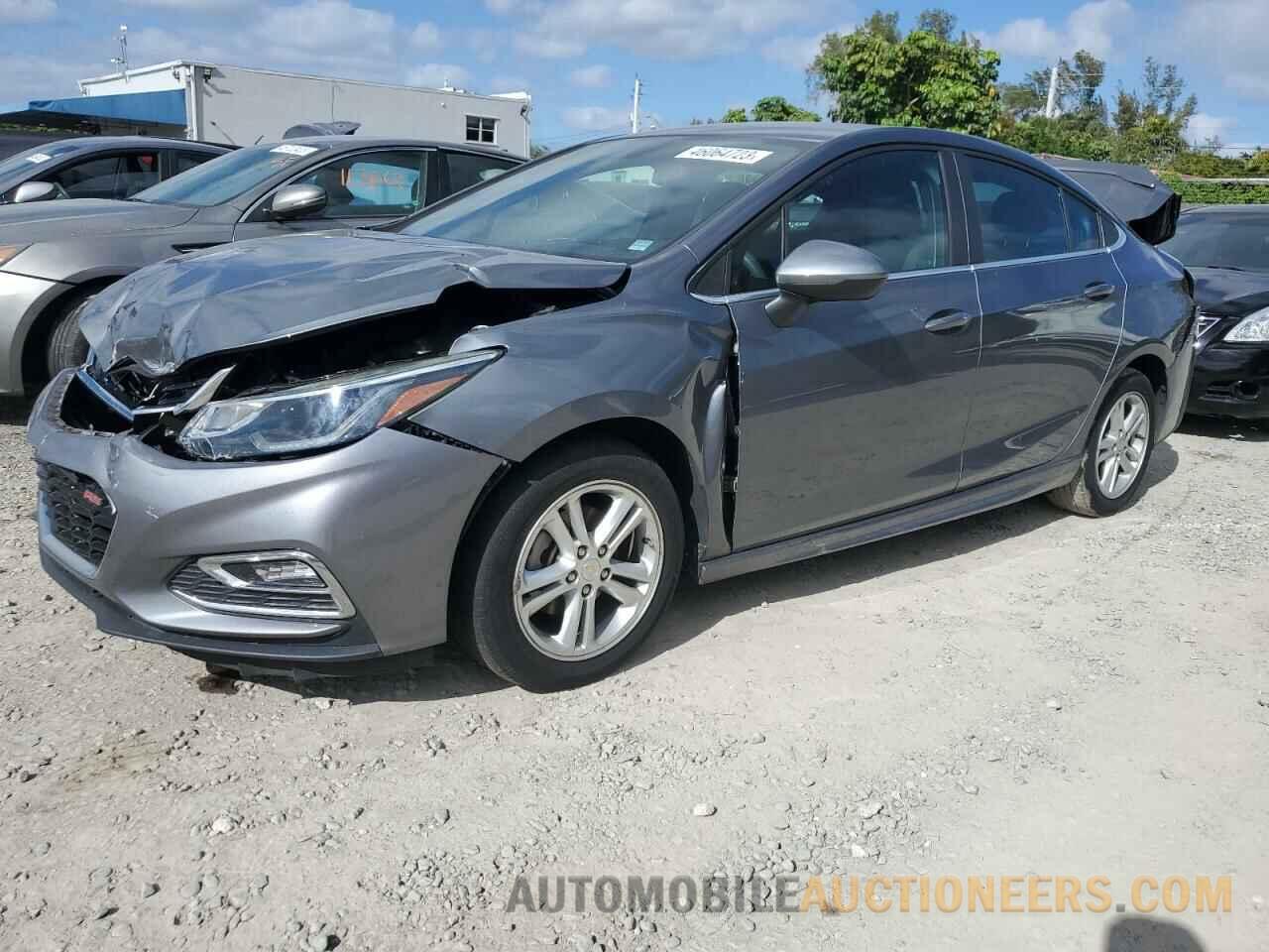 1G1BE5SM8J7132626 CHEVROLET CRUZE 2018