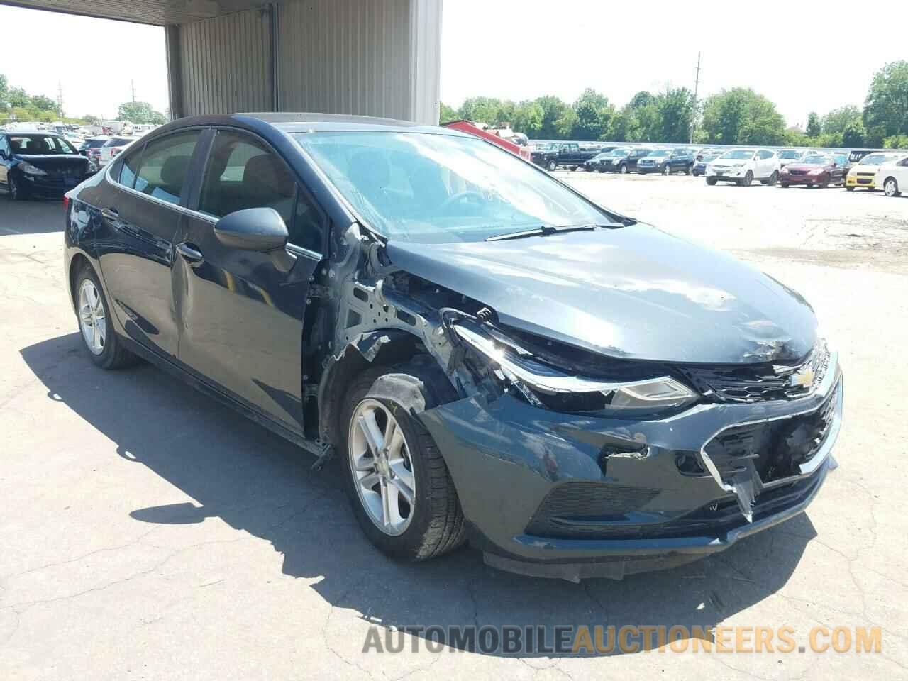 1G1BE5SM8J7151533 CHEVROLET CRUZE 2018