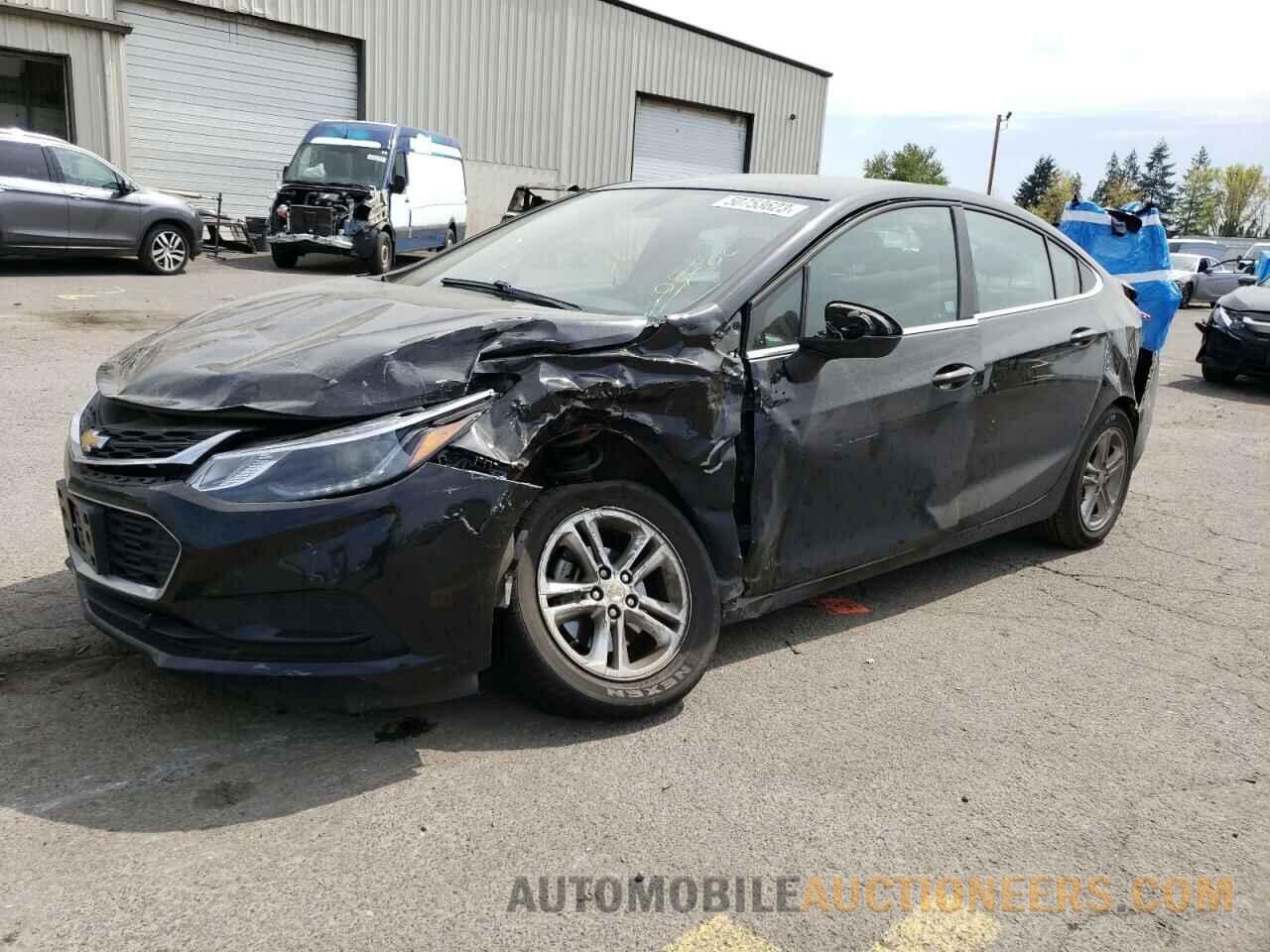 1G1BE5SM8J7156117 CHEVROLET CRUZE 2018