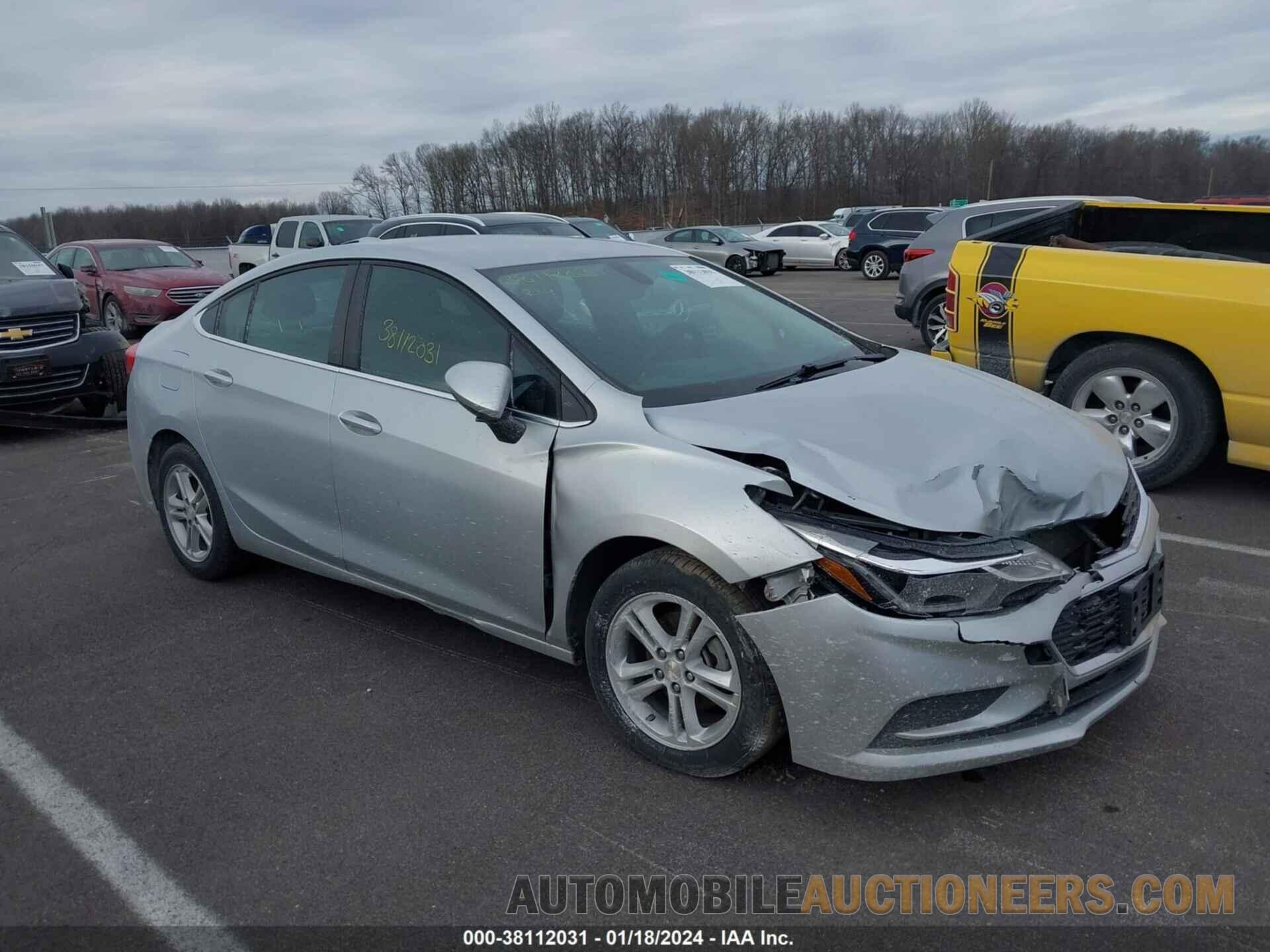 1G1BE5SM8J7182328 CHEVROLET CRUZE 2018