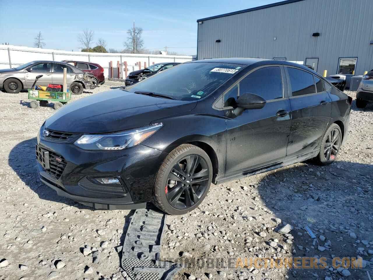 1G1BE5SM8J7187609 CHEVROLET CRUZE 2018