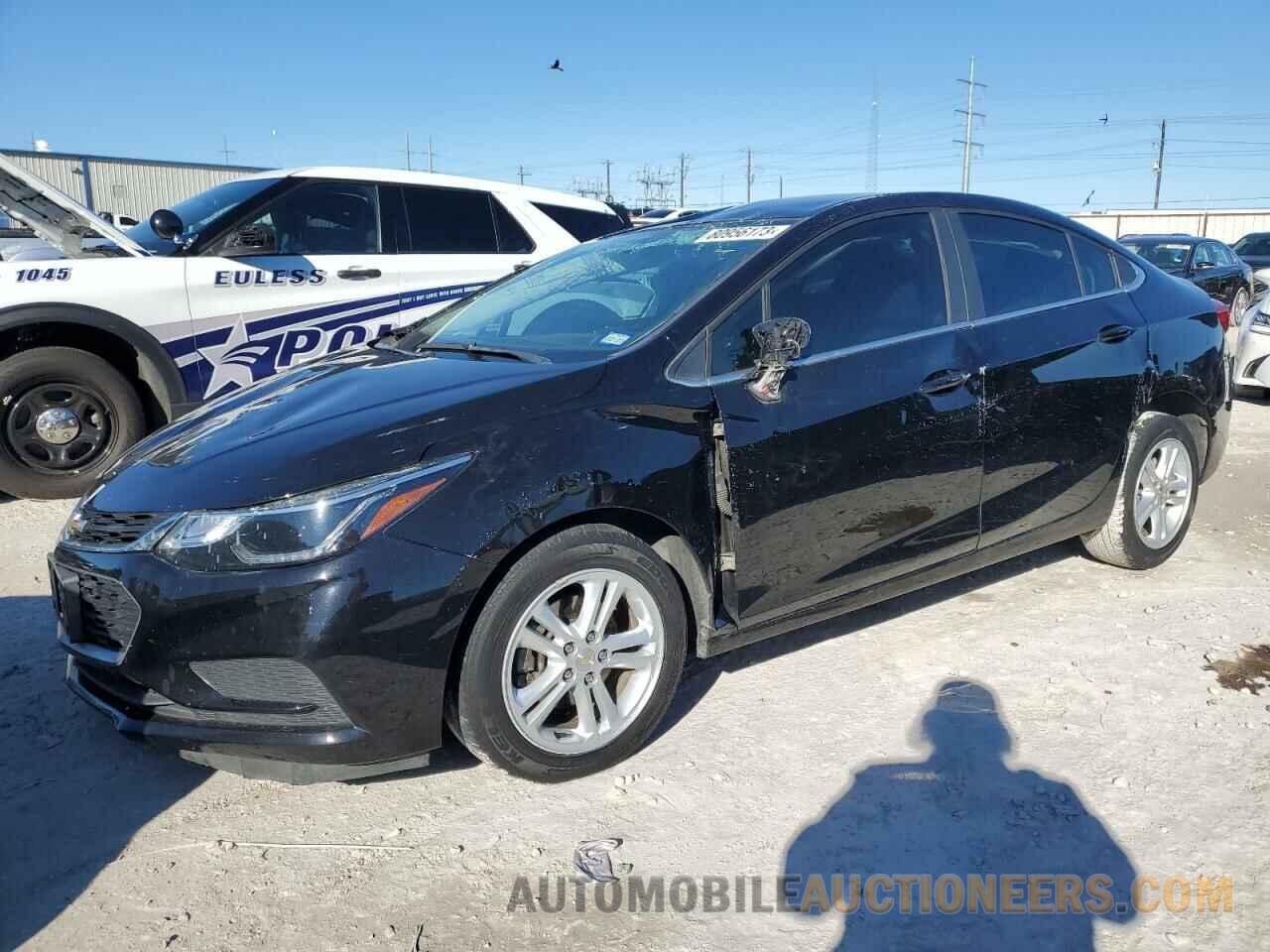 1G1BE5SM8J7195306 CHEVROLET CRUZE 2018