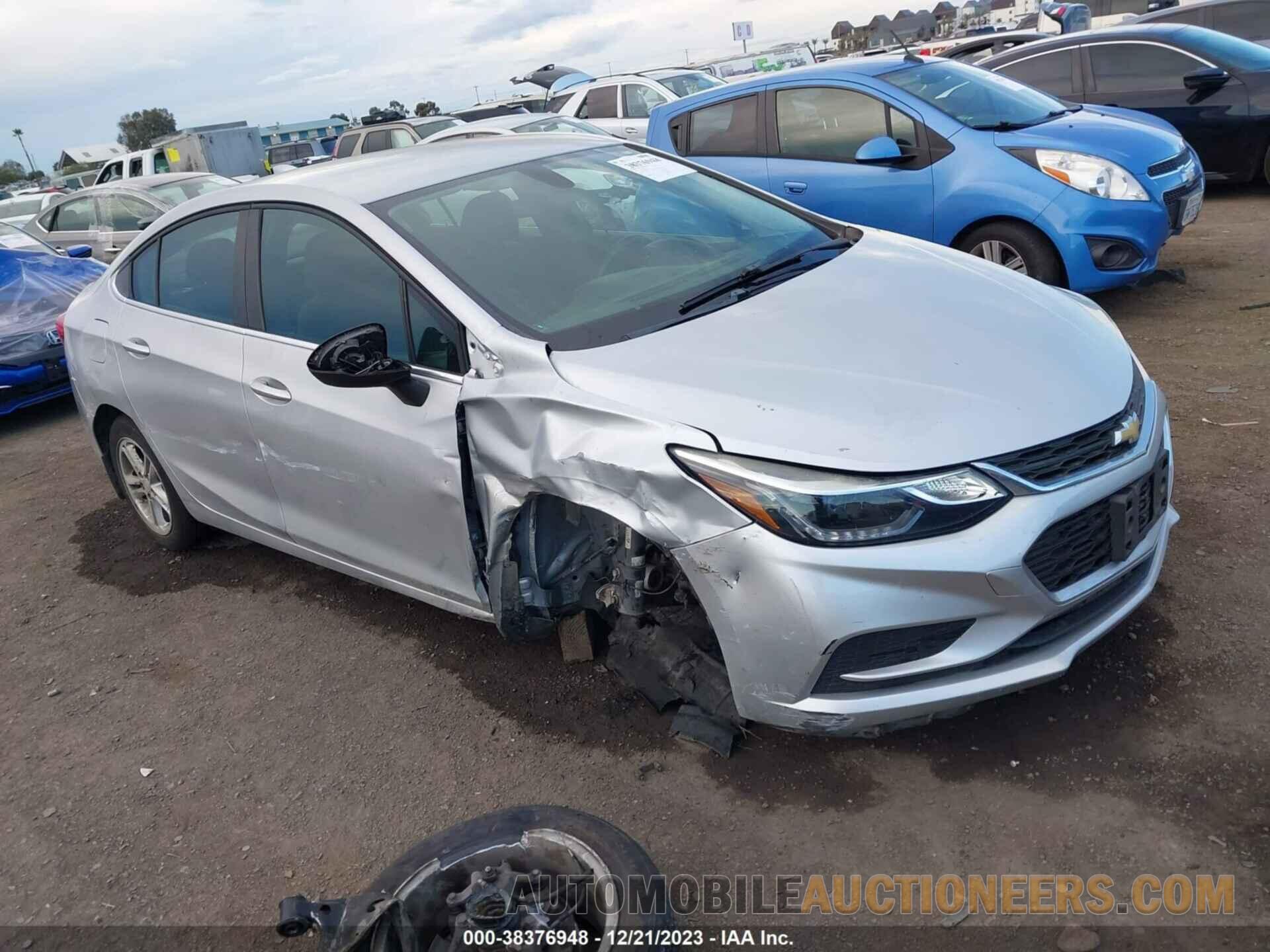 1G1BE5SM8J7231480 CHEVROLET CRUZE 2018