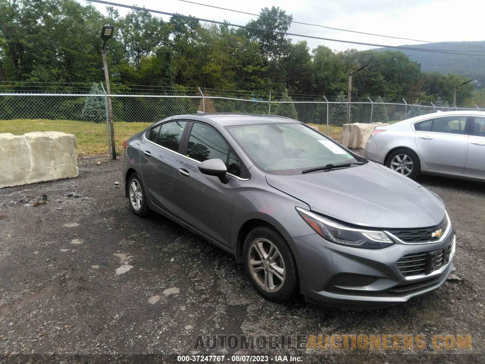 1G1BE5SM8J7239188 CHEVROLET CRUZE 2018