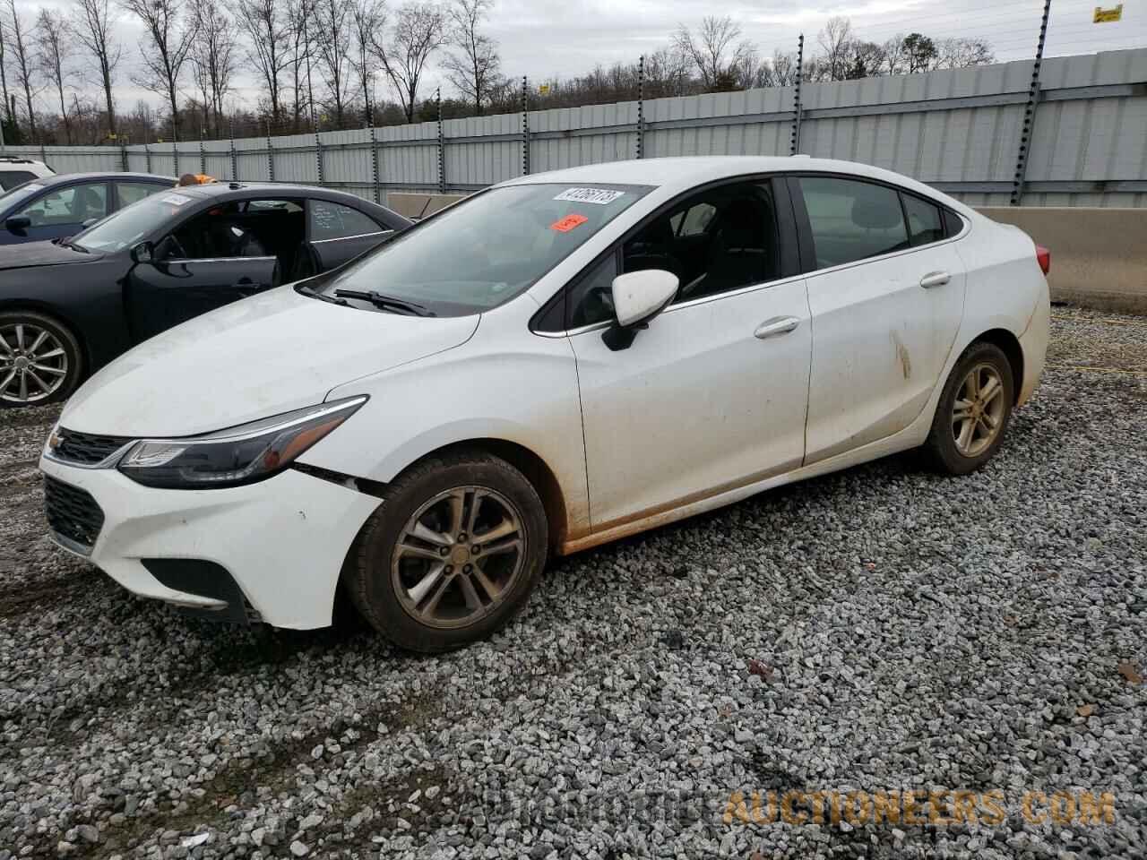 1G1BE5SM8J7246190 CHEVROLET CRUZE 2018