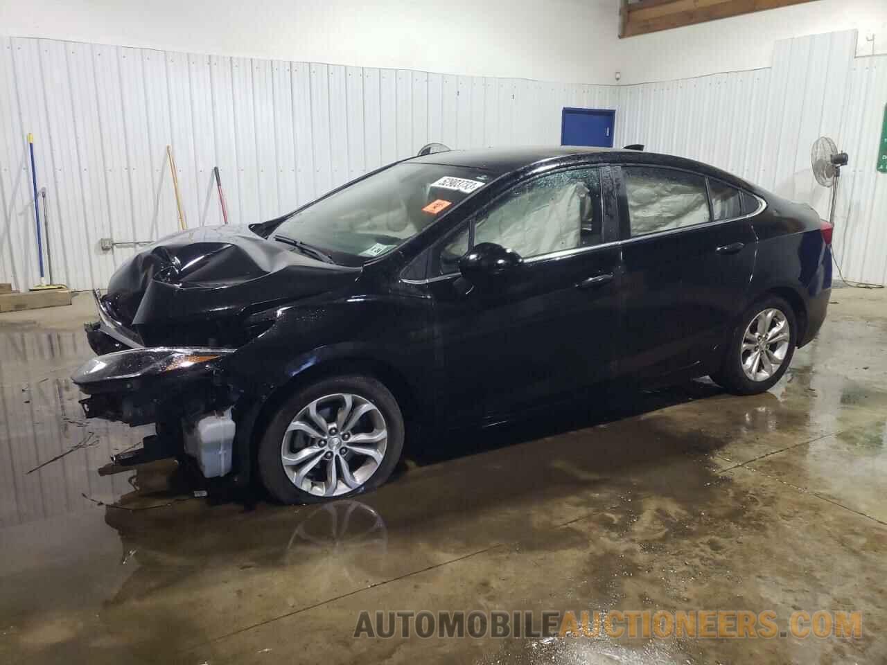 1G1BE5SM8K7117576 CHEVROLET CRUZE 2019