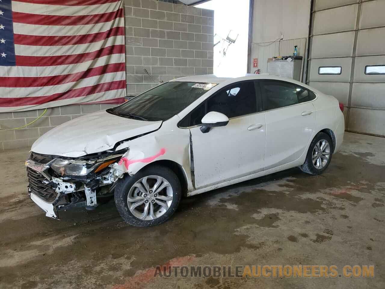 1G1BE5SM8K7120798 CHEVROLET CRUZE 2019