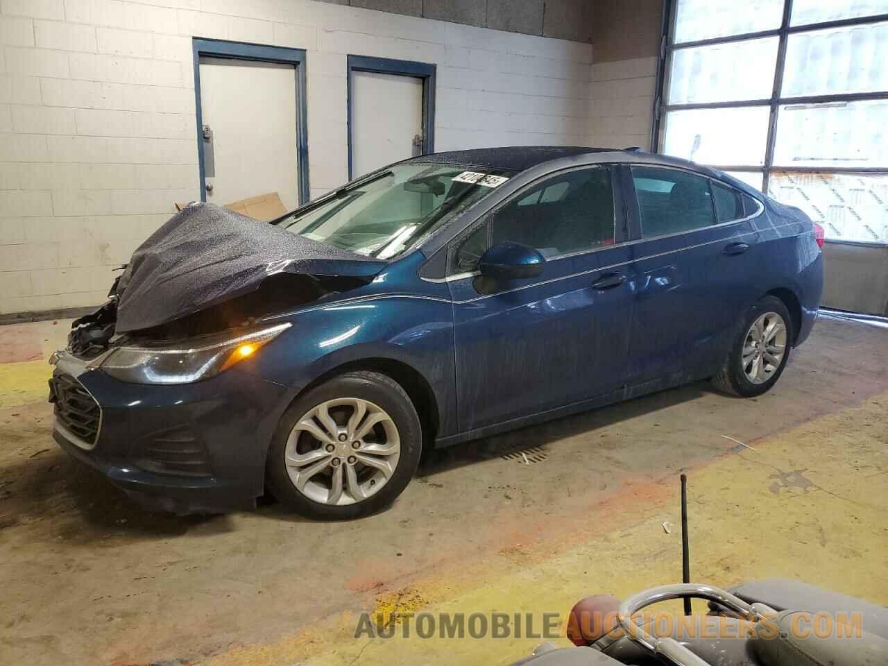 1G1BE5SM8K7134992 CHEVROLET CRUZE 2019