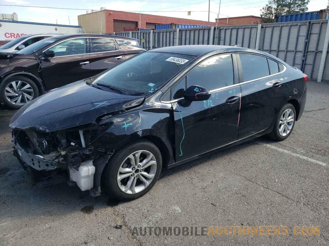 1G1BE5SM8K7143918 CHEVROLET CRUZE 2019