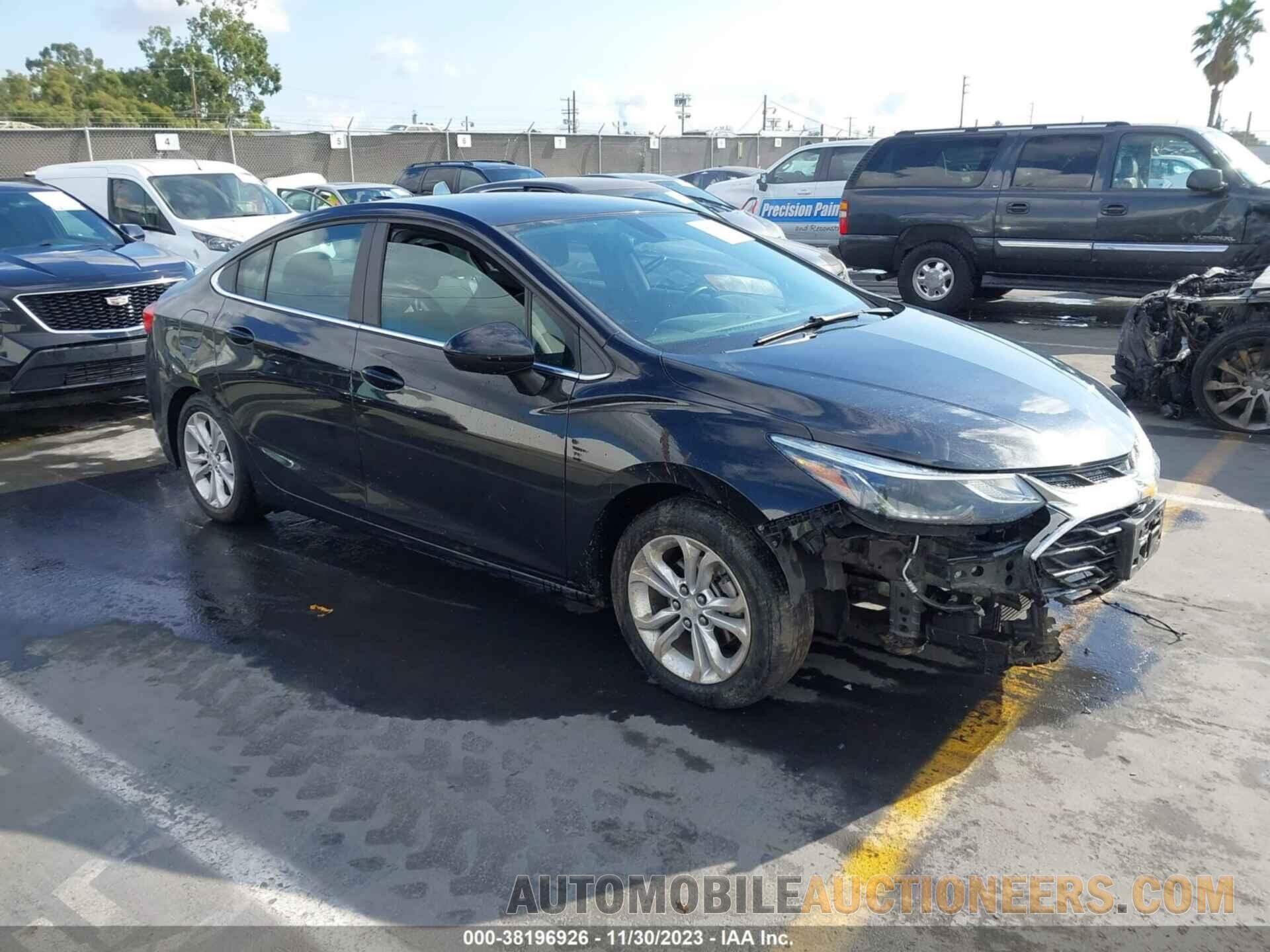 1G1BE5SM8K7145927 CHEVROLET CRUZE 2019