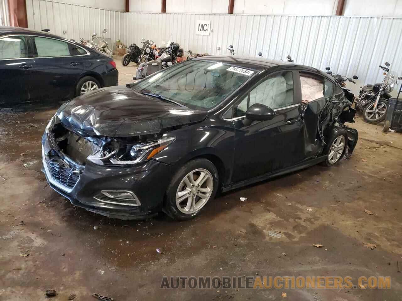 1G1BE5SM9J7112742 CHEVROLET CRUZE 2018