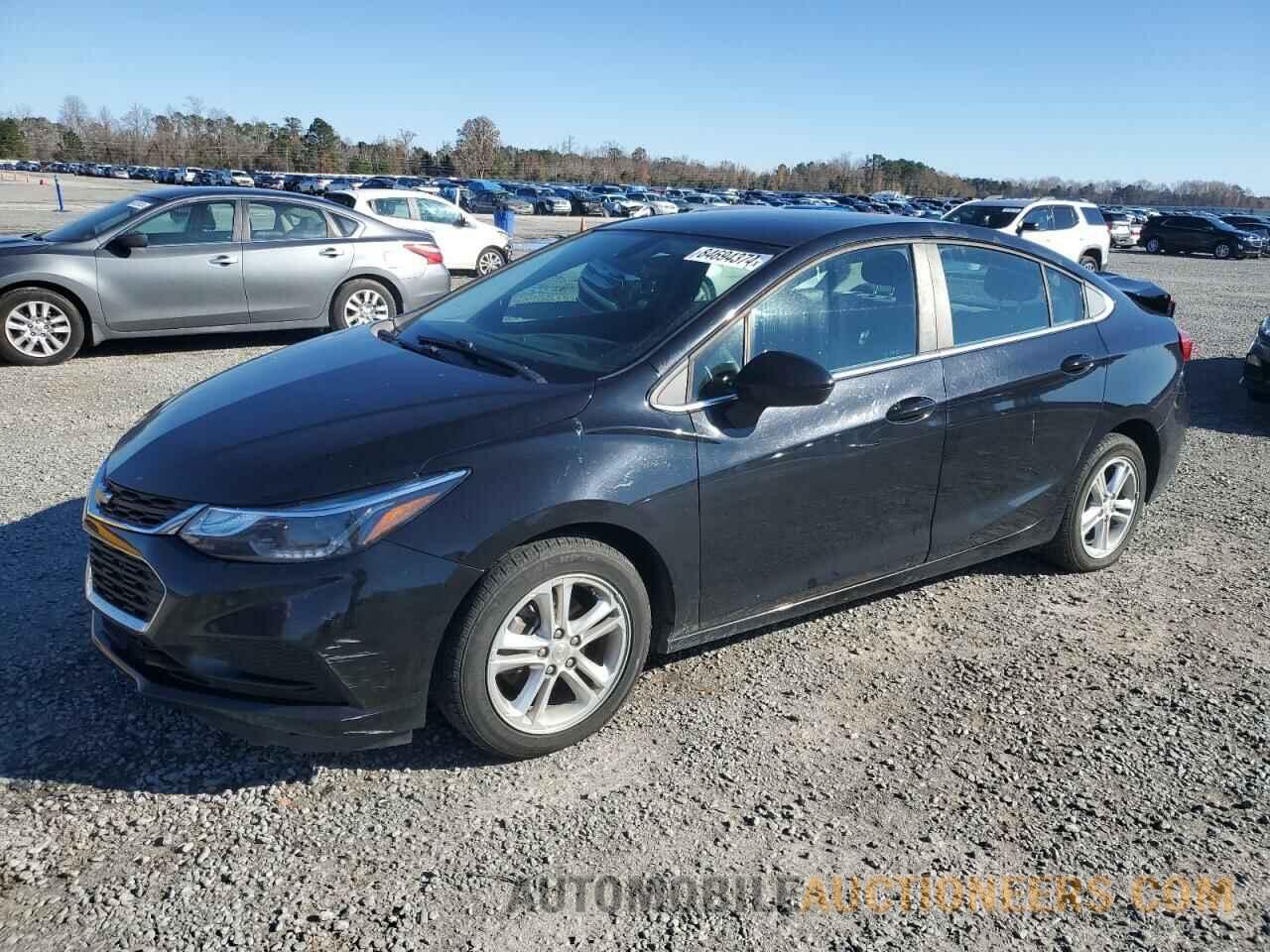 1G1BE5SM9J7123952 CHEVROLET CRUZE 2018