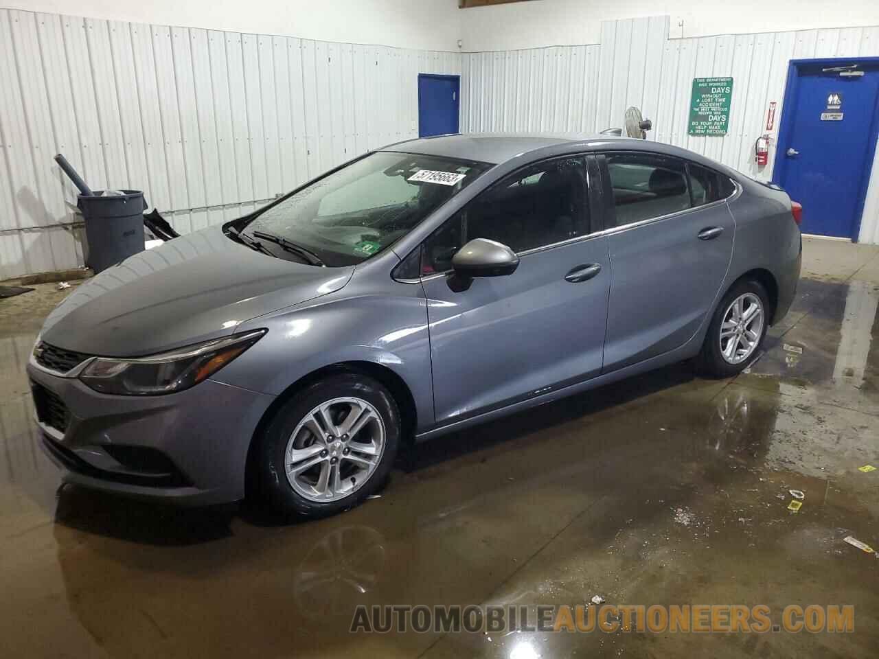 1G1BE5SM9J7125989 CHEVROLET CRUZE 2018