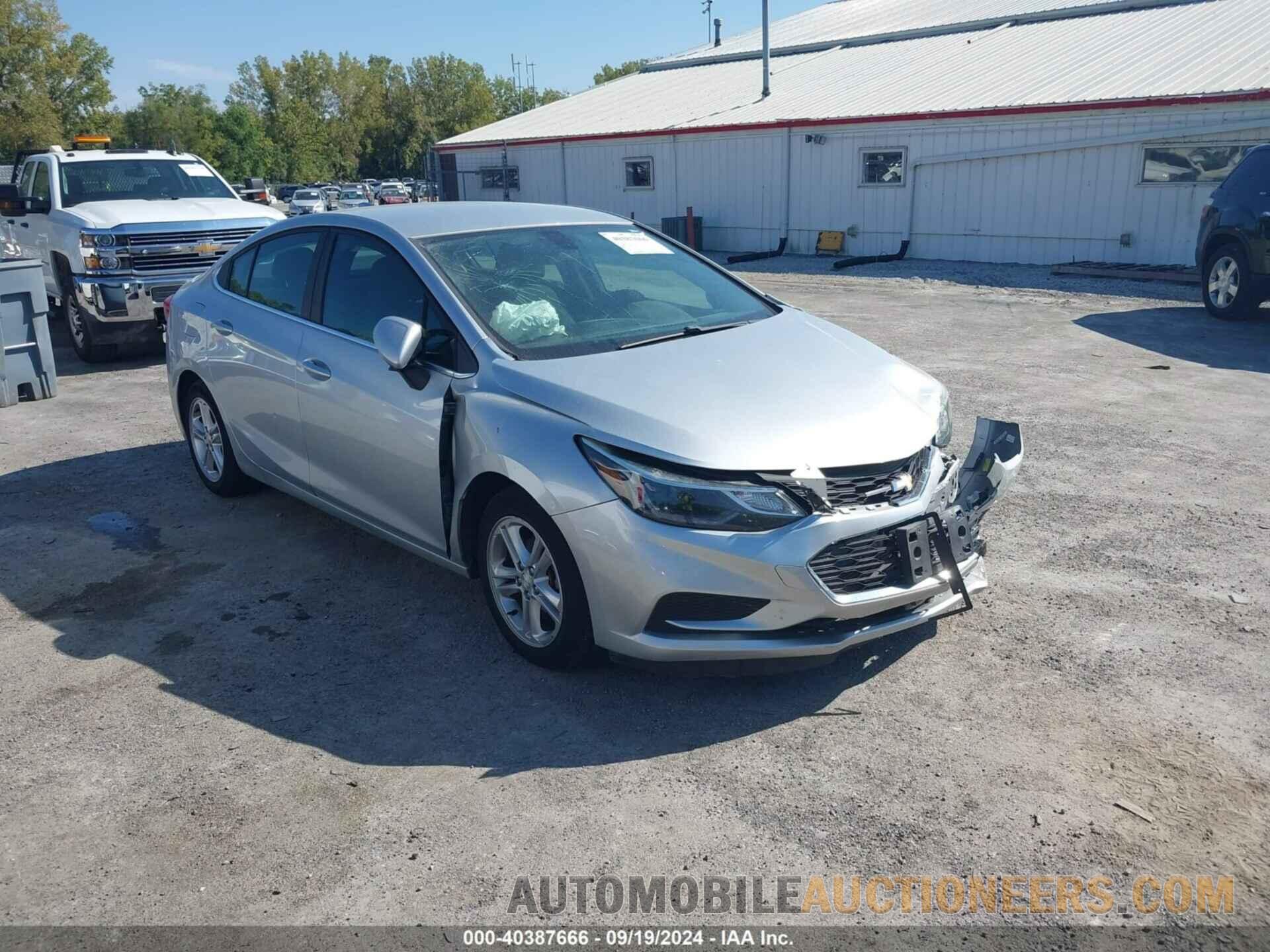 1G1BE5SM9J7136362 CHEVROLET CRUZE 2018