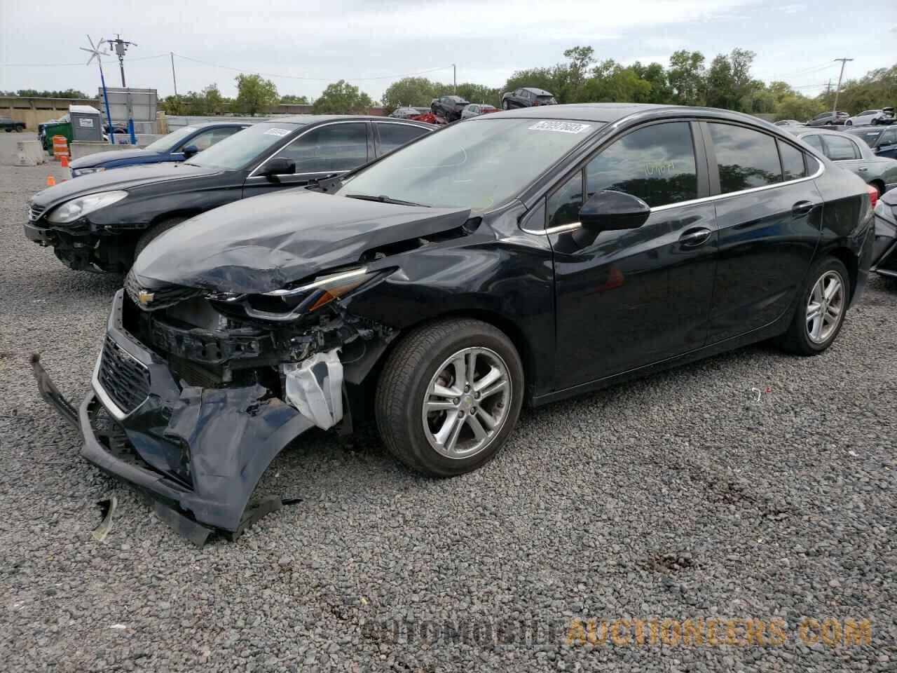 1G1BE5SM9J7139603 CHEVROLET CRUZE 2018