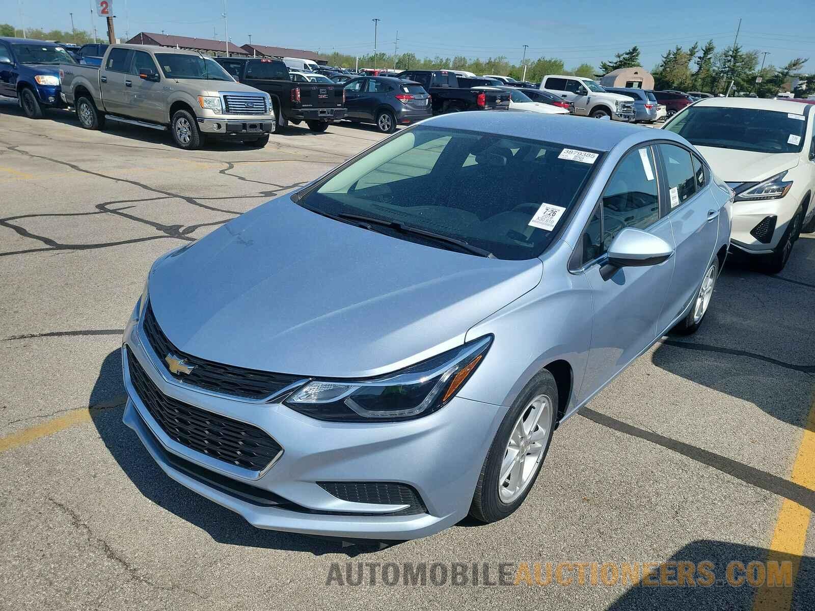 1G1BE5SM9J7140508 Chevrolet Cruze 2018