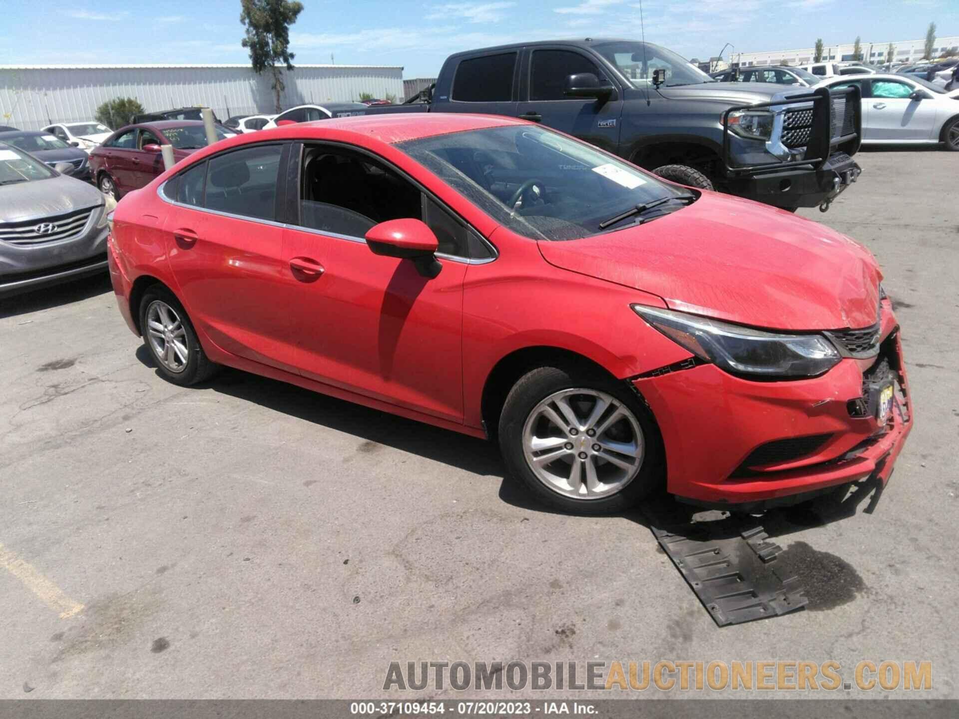 1G1BE5SM9J7159236 CHEVROLET CRUZE 2018