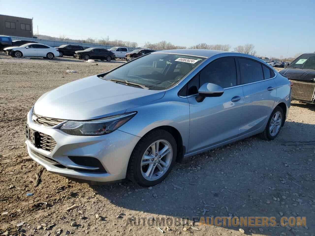 1G1BE5SM9J7229690 CHEVROLET CRUZE 2018