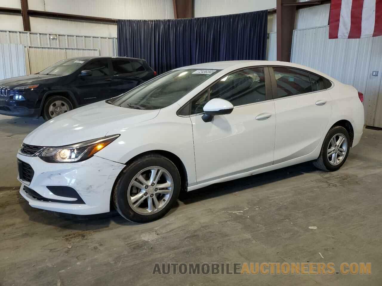 1G1BE5SM9J7230046 CHEVROLET CRUZE 2018