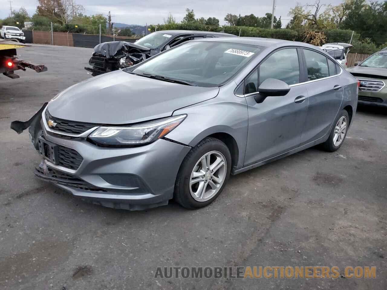 1G1BE5SM9J7233173 CHEVROLET CRUZE 2018