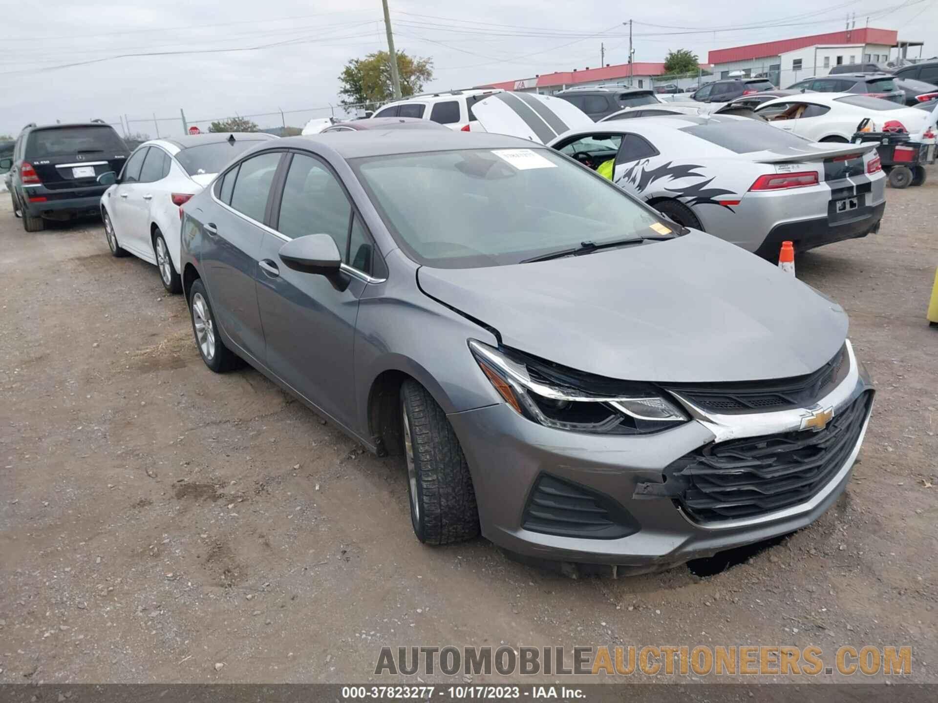 1G1BE5SM9K7124035 CHEVROLET CRUZE 2019