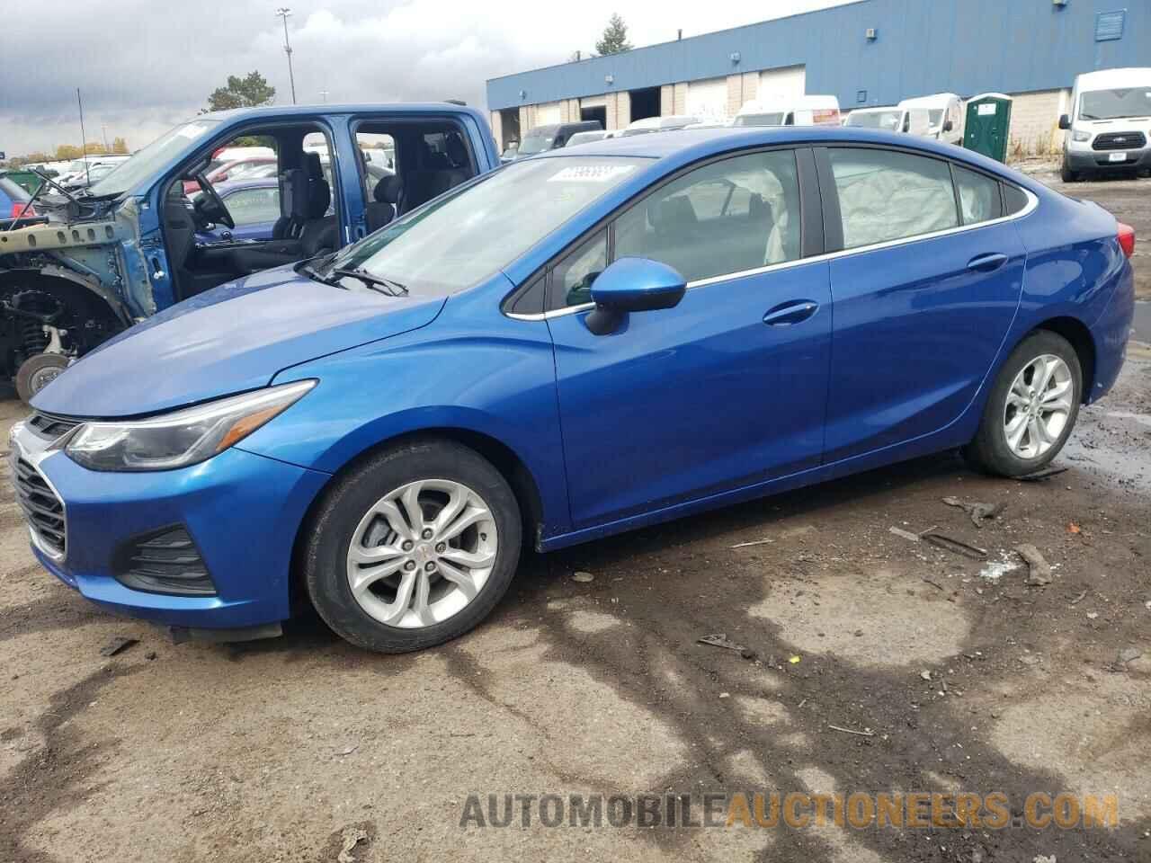 1G1BE5SM9K7137819 CHEVROLET CRUZE 2019