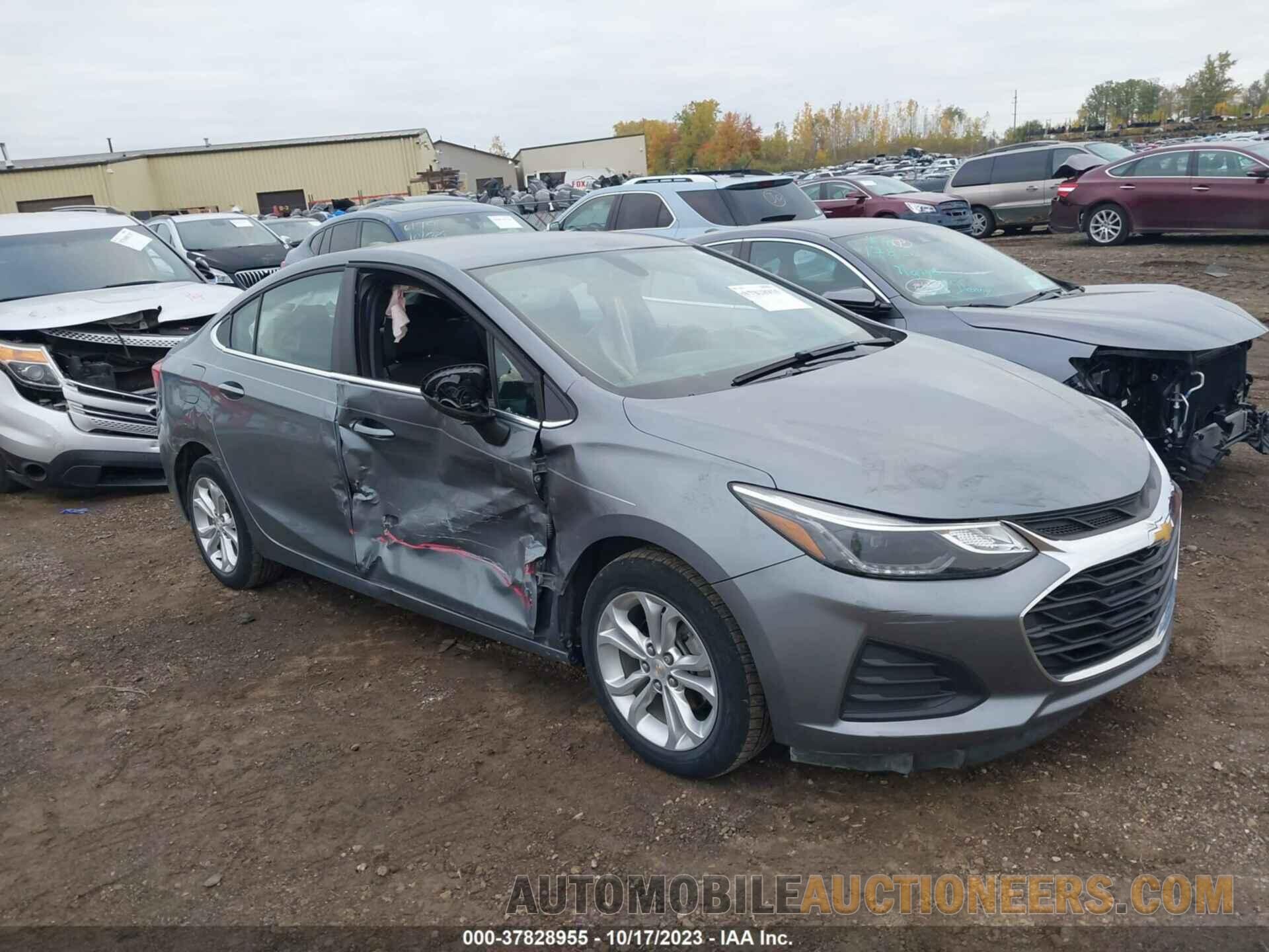 1G1BE5SM9K7139120 CHEVROLET CRUZE 2019