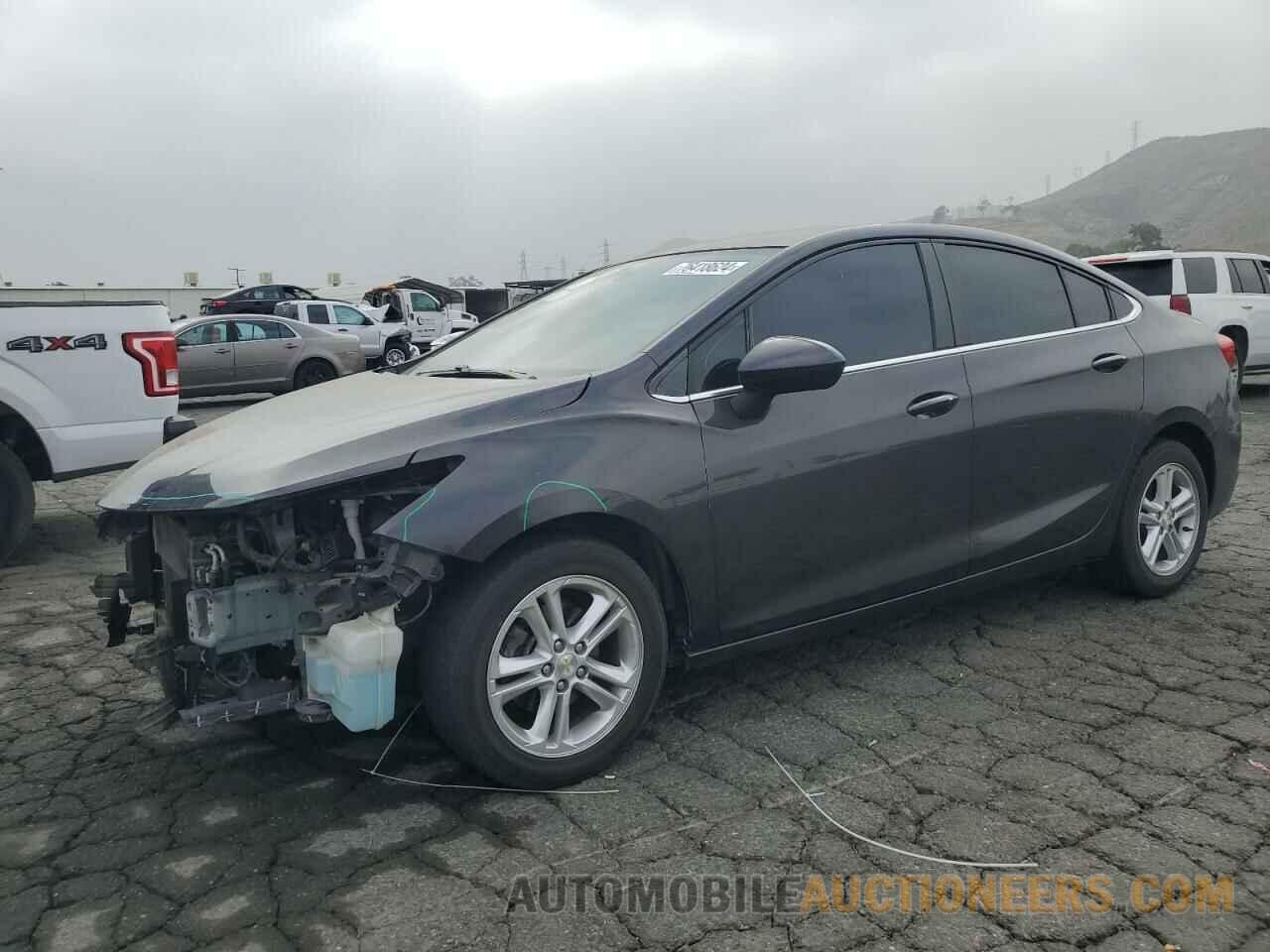 1G1BE5SMXH7195737 CHEVROLET CRUZE 2017