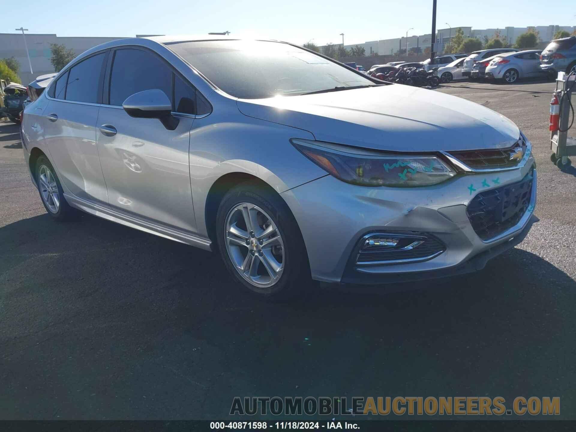 1G1BE5SMXH7203240 CHEVROLET CRUZE 2017