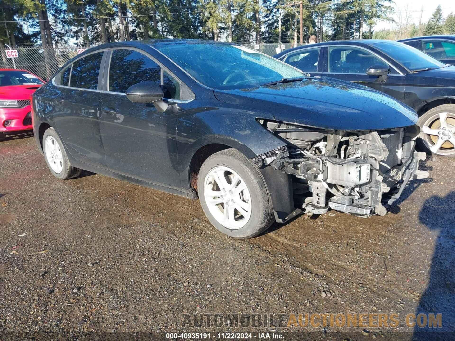 1G1BE5SMXH7215758 CHEVROLET CRUZE 2017