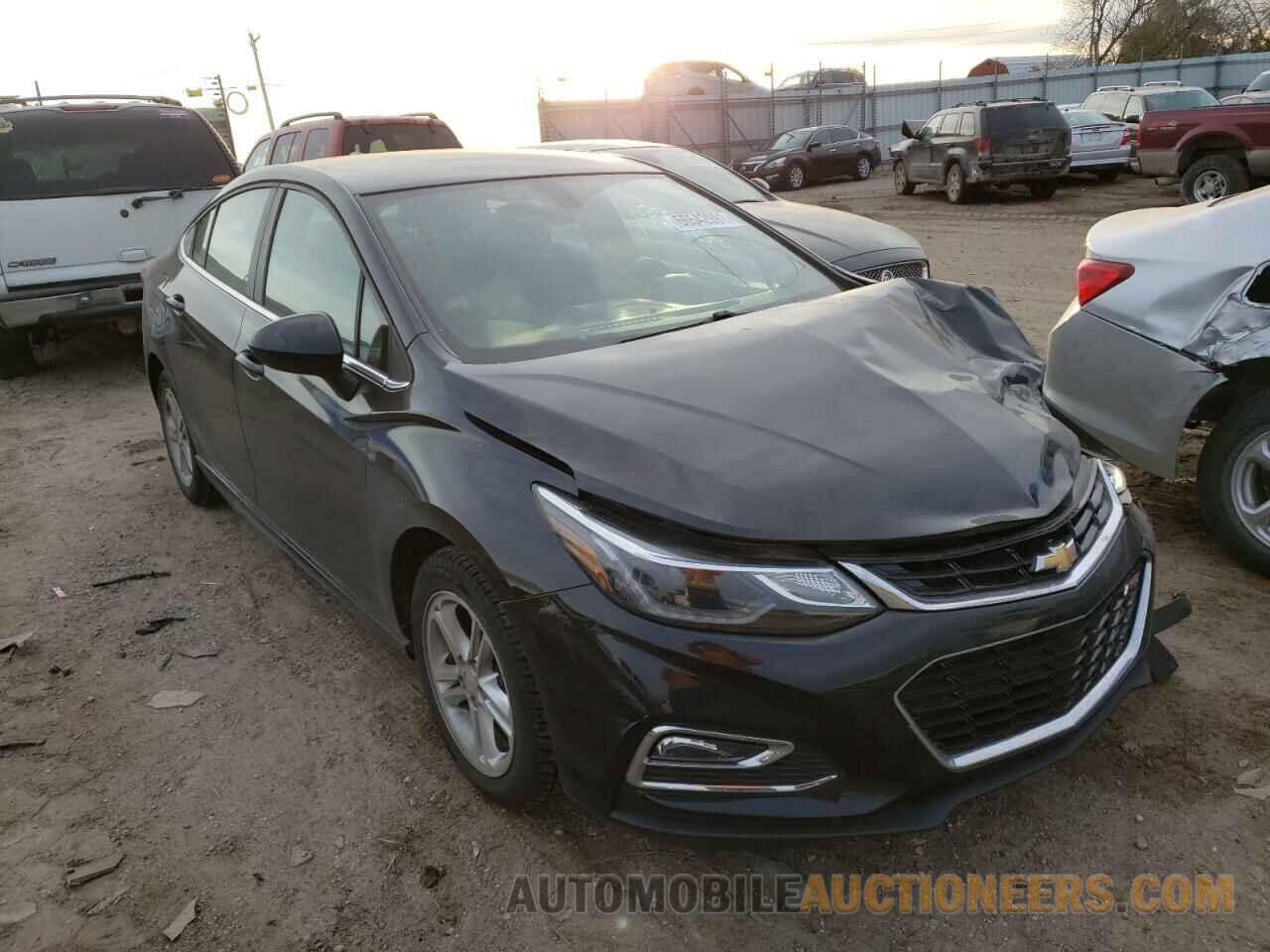 1G1BE5SMXJ7102561 CHEVROLET CRUZE 2018