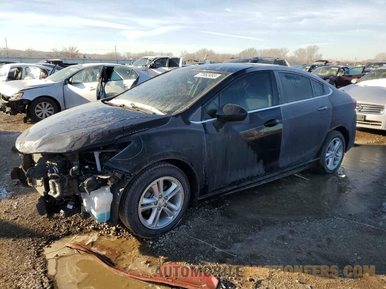 1G1BE5SMXJ7108098 CHEVROLET CRUZE 2018