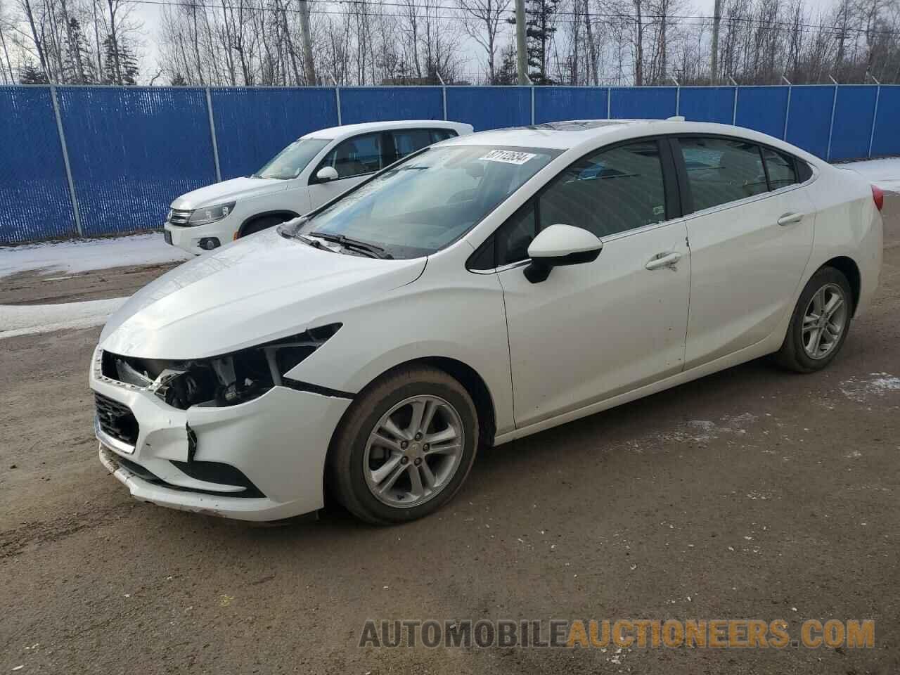 1G1BE5SMXJ7109123 CHEVROLET CRUZE 2018