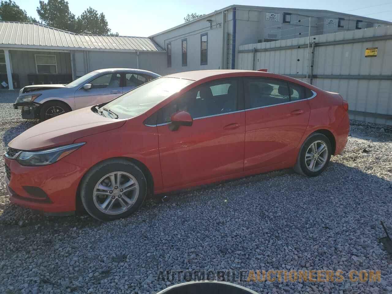 1G1BE5SMXJ7122924 CHEVROLET CRUZE 2018