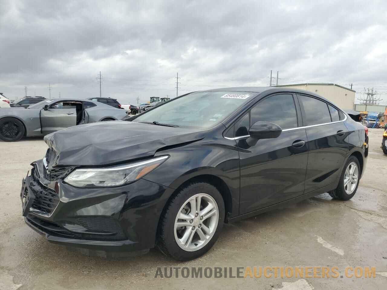 1G1BE5SMXJ7123894 CHEVROLET CRUZE 2018