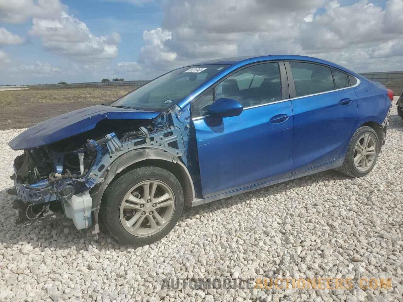 1G1BE5SMXJ7147676 CHEVROLET CRUZE 2018