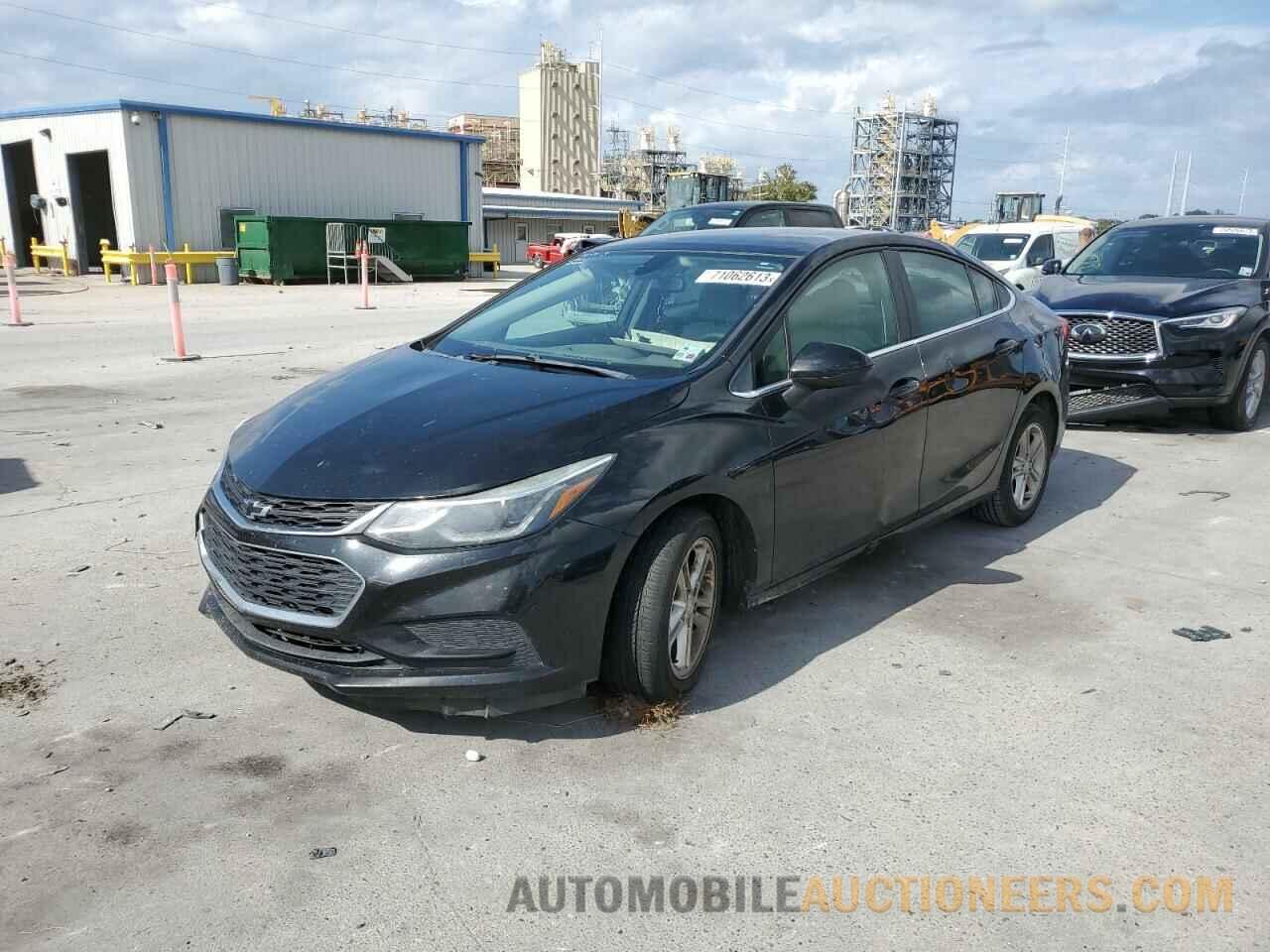 1G1BE5SMXJ7149296 CHEVROLET CRUZE 2018