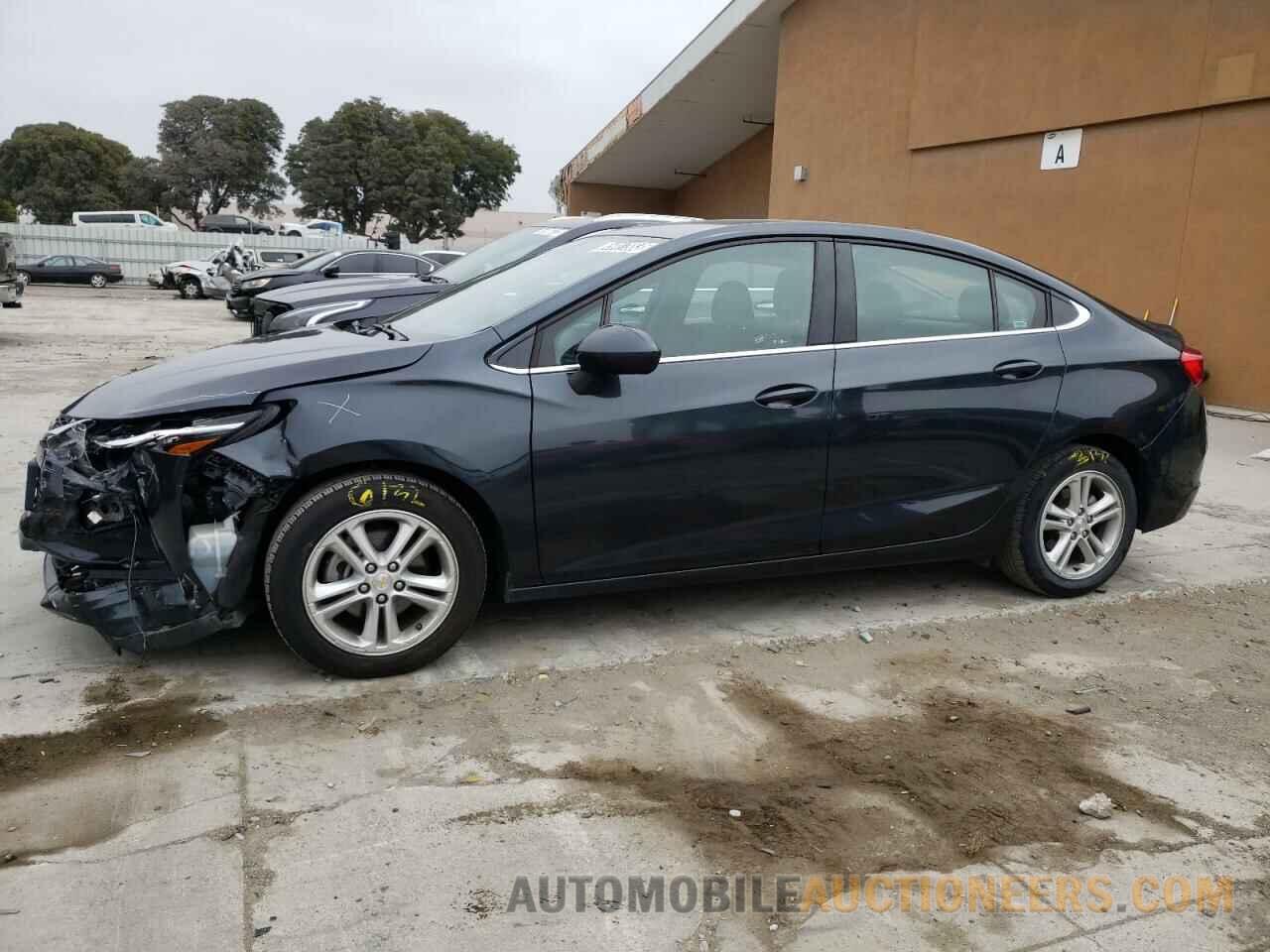 1G1BE5SMXJ7226829 CHEVROLET CRUZE 2018