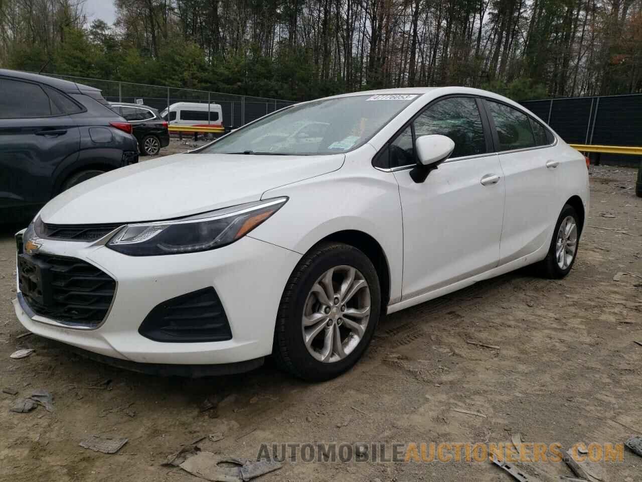 1G1BE5SMXK7116395 CHEVROLET CRUZE 2019