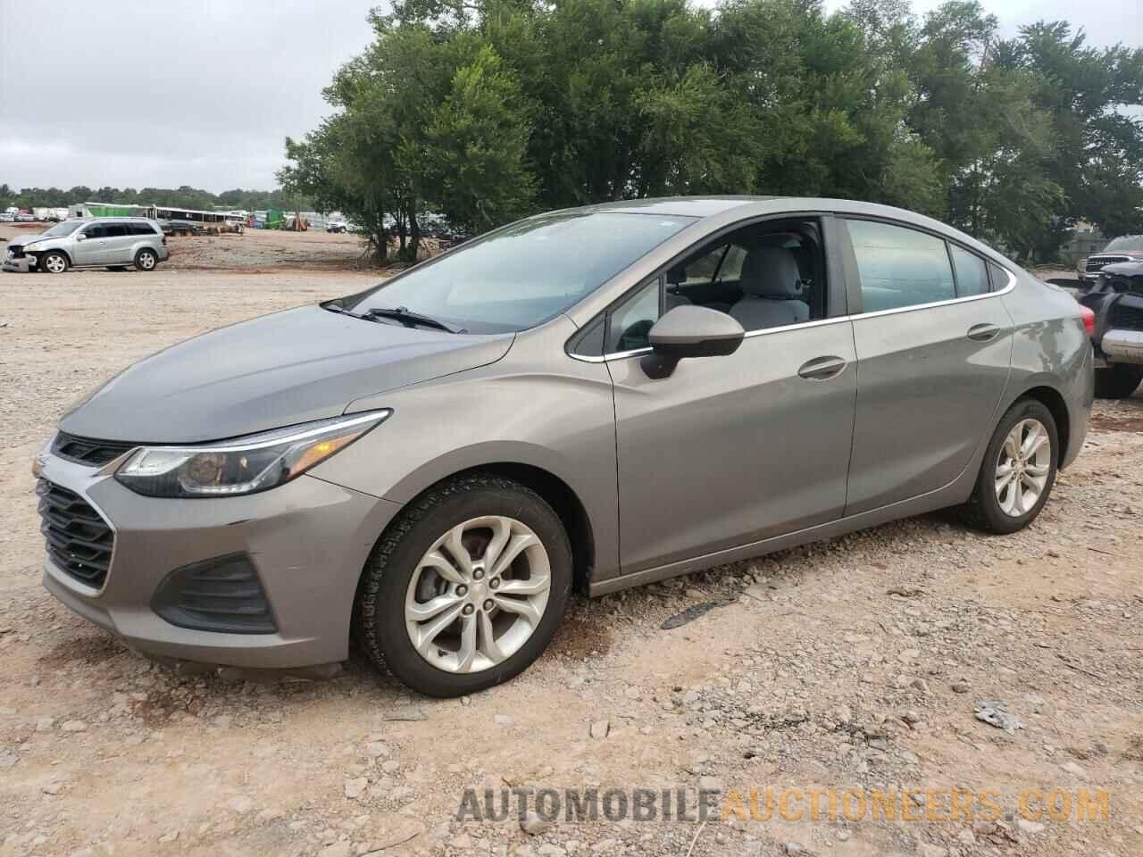 1G1BE5SMXK7126344 CHEVROLET CRUZE 2019