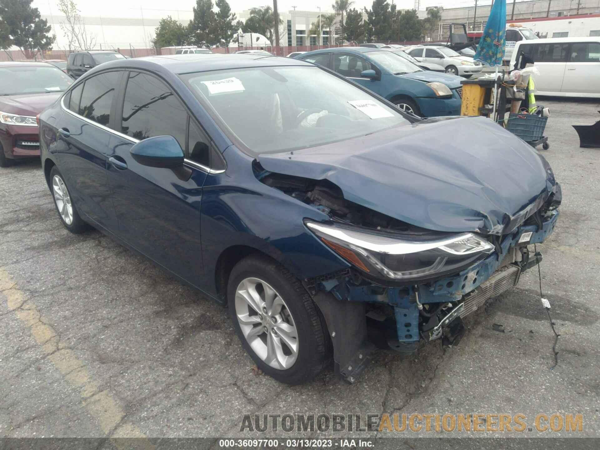 1G1BE5SMXK7127204 CHEVROLET CRUZE 2019