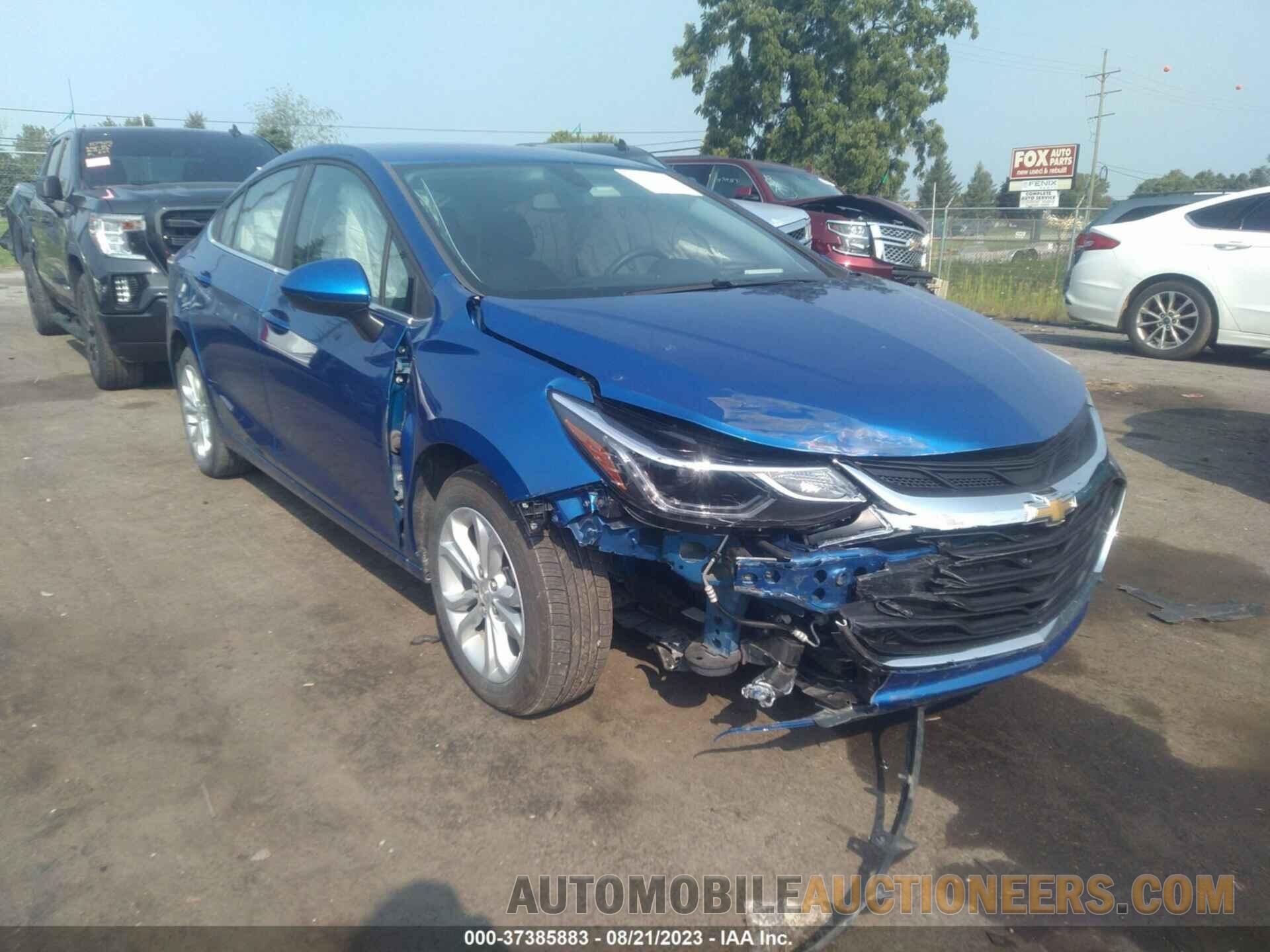 1G1BE5SMXK7135187 CHEVROLET CRUZE 2019