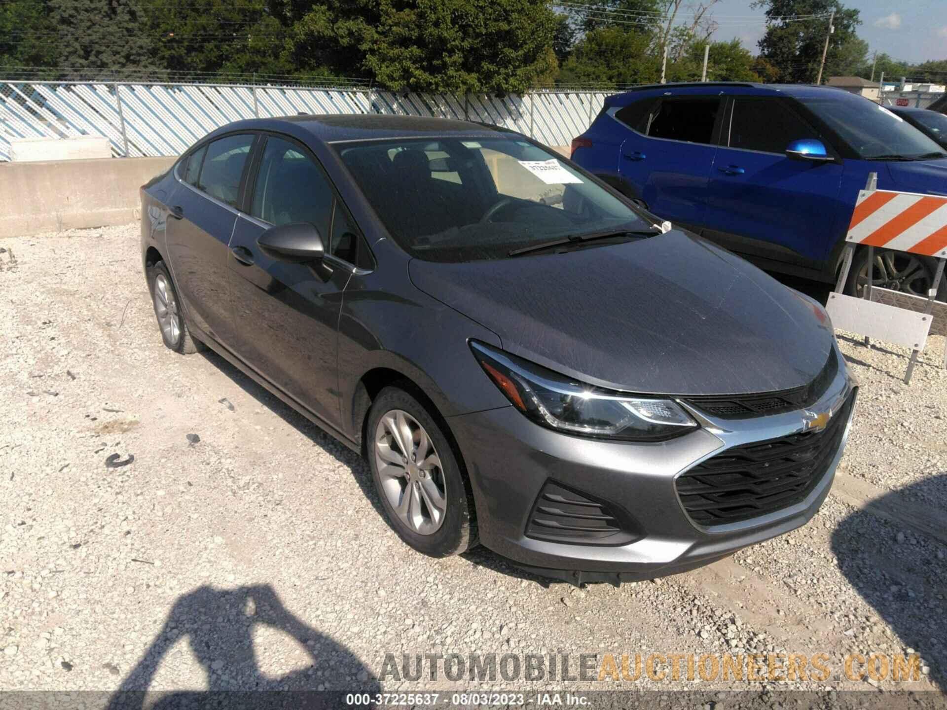 1G1BE5SMXK7139014 CHEVROLET CRUZE 2019