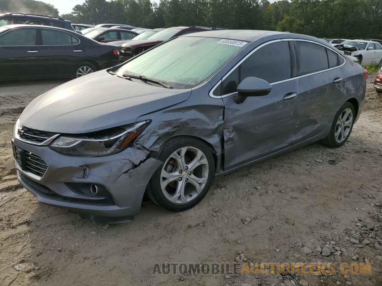 1G1BF5SM1J7181325 CHEVROLET CRUZE 2018