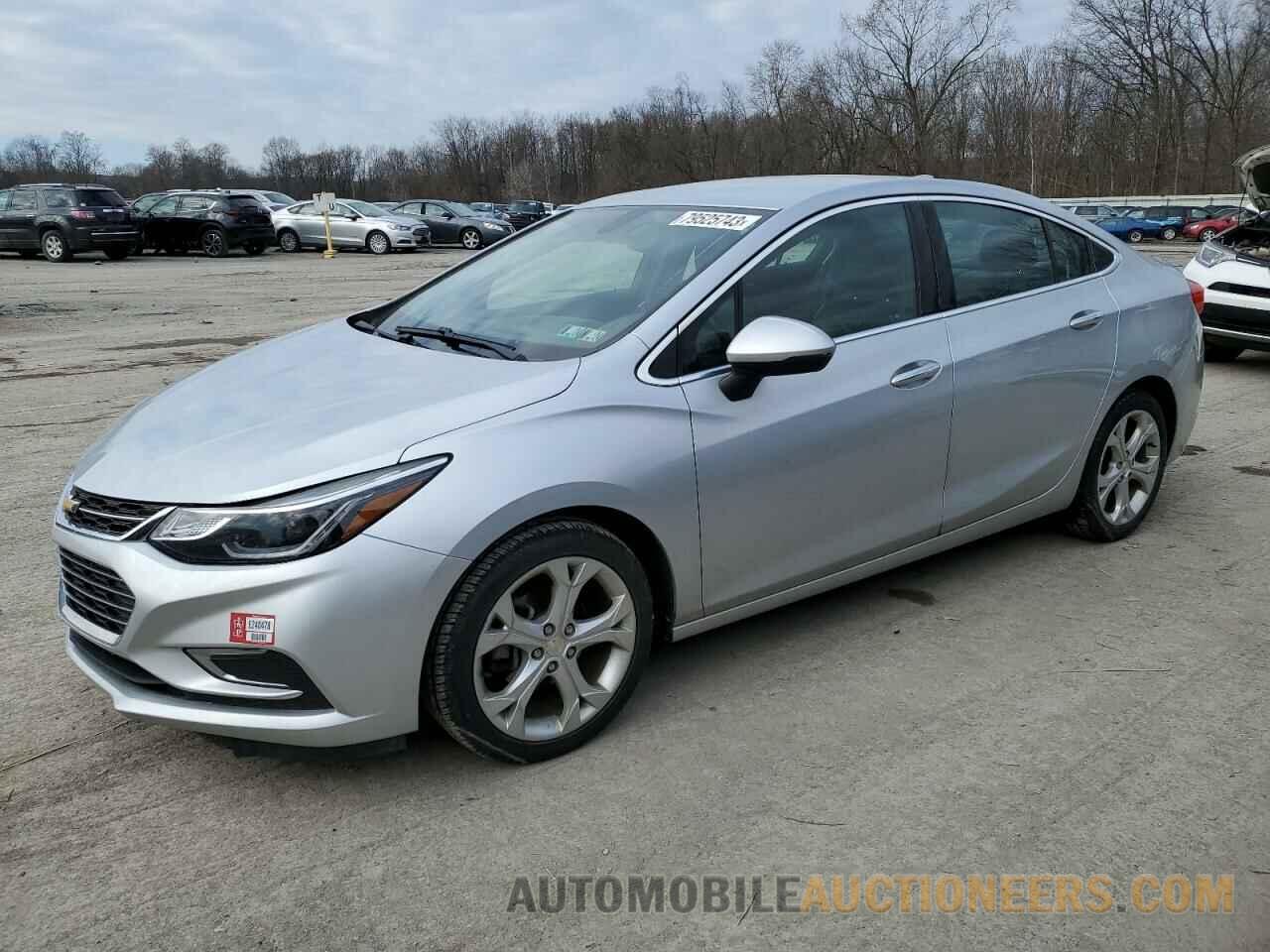 1G1BF5SM1J7196679 CHEVROLET CRUZE 2018