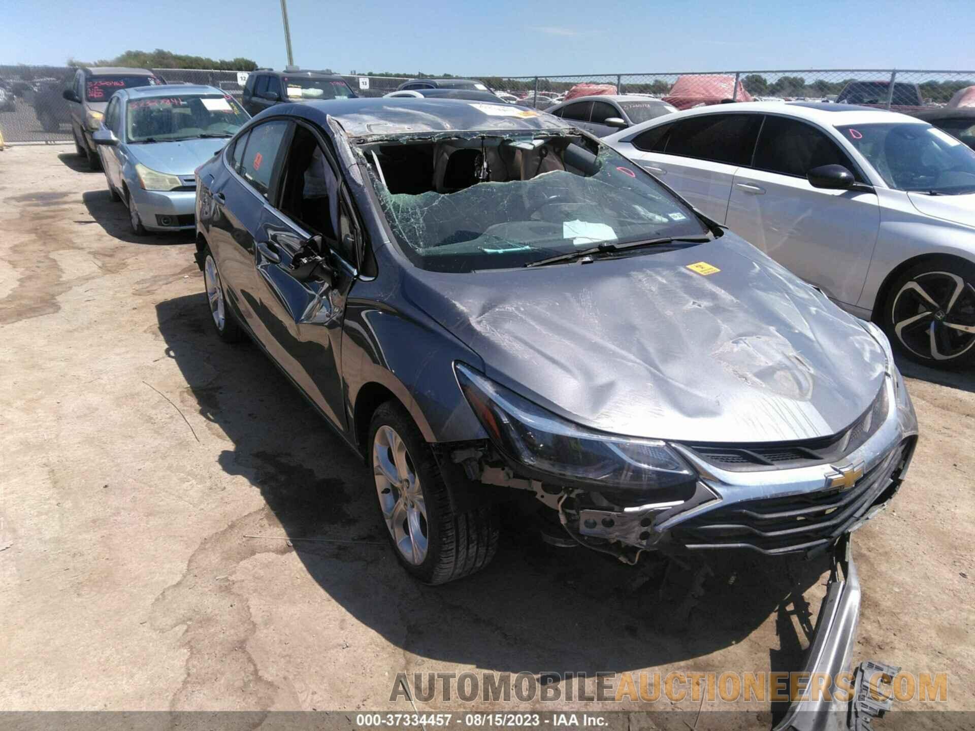 1G1BF5SM1K7115052 CHEVROLET CRUZE 2019