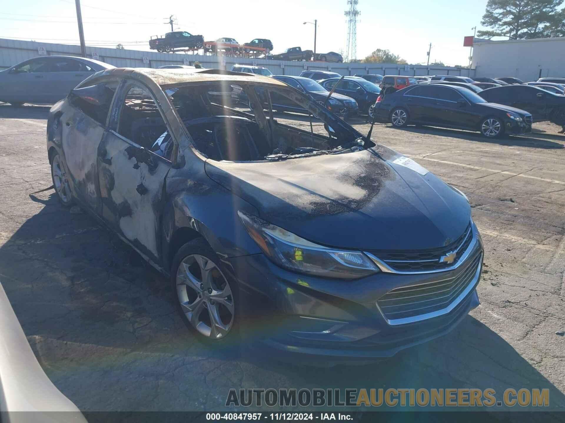 1G1BF5SM3H7153908 CHEVROLET CRUZE 2017