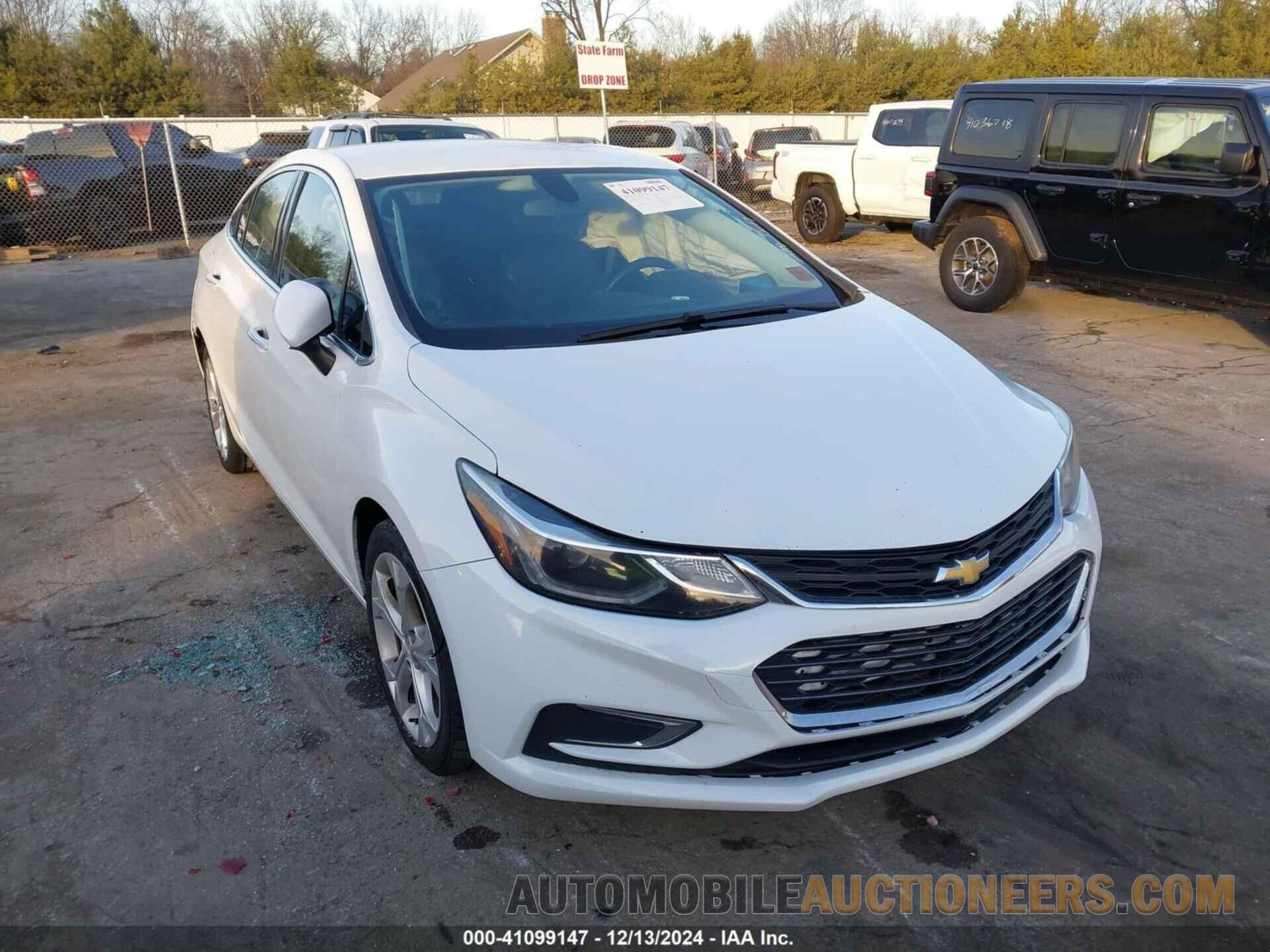 1G1BF5SM3H7177058 CHEVROLET CRUZE 2017