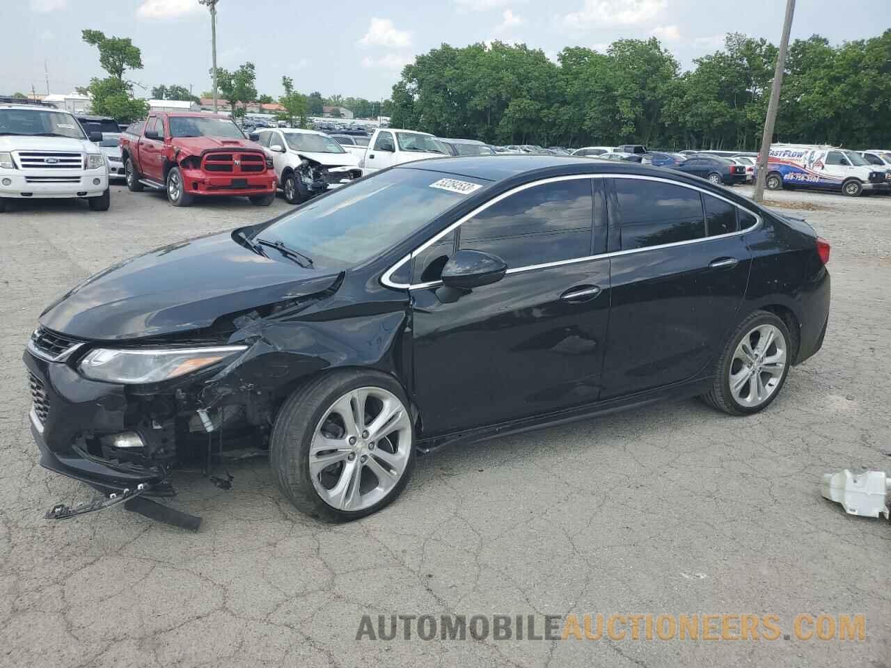 1G1BF5SM3J7163098 CHEVROLET CRUZE 2018