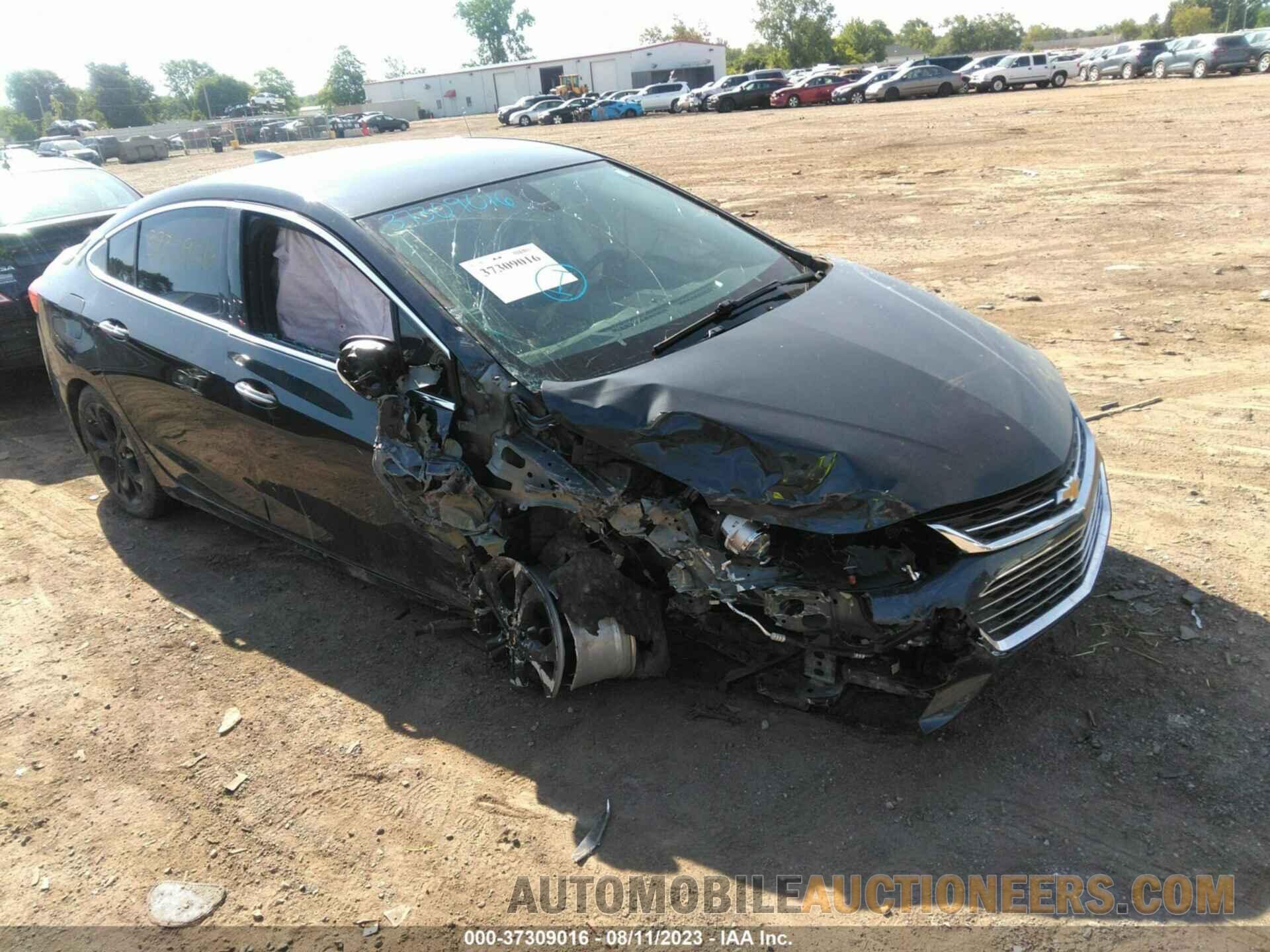 1G1BF5SM4J7156239 CHEVROLET CRUZE 2018